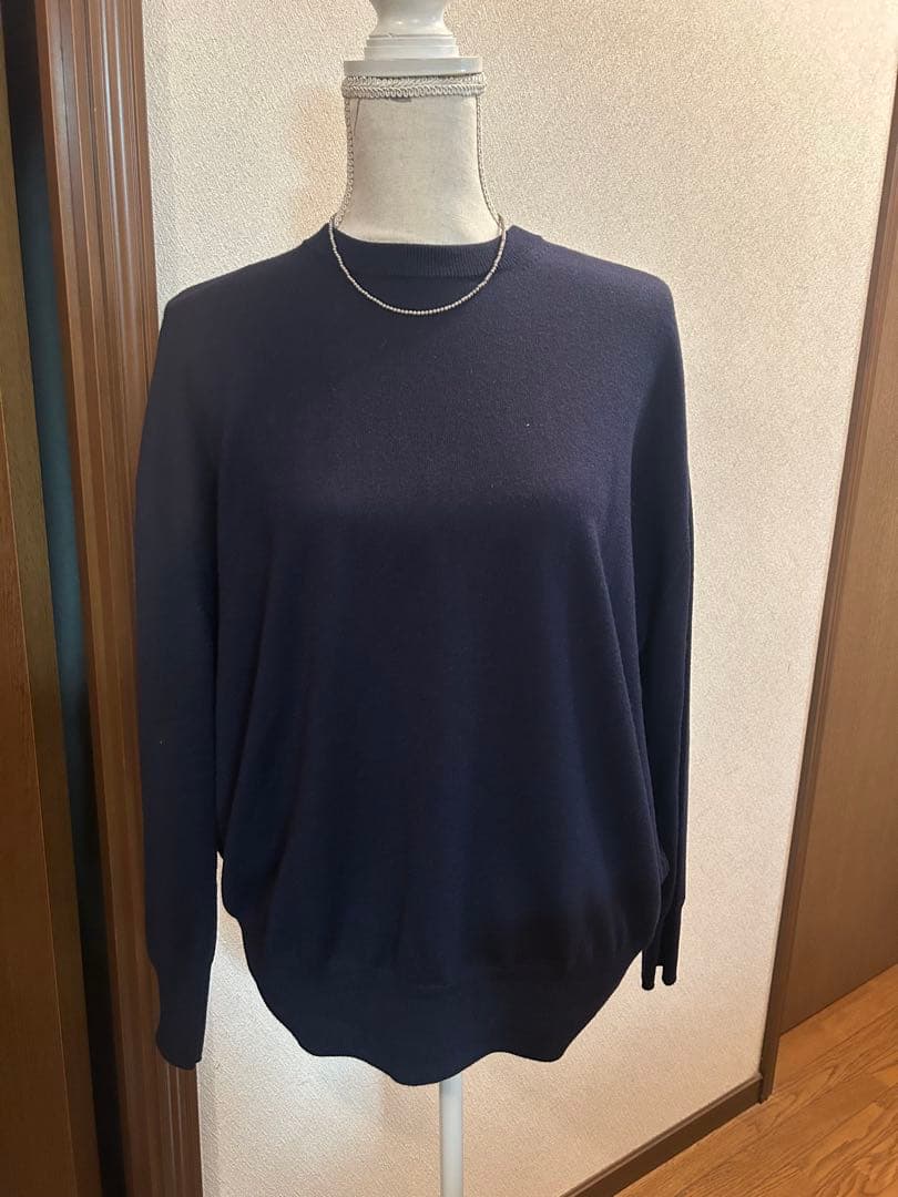 最終値下げ　SACRA サクラ　クルーネックニット　ネイビー　今季