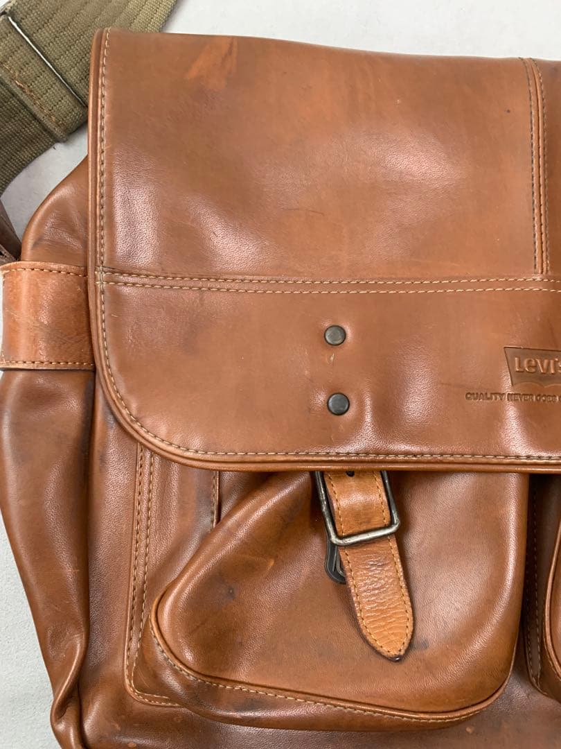 Levi's ヴィンテージ　レザーバッグ