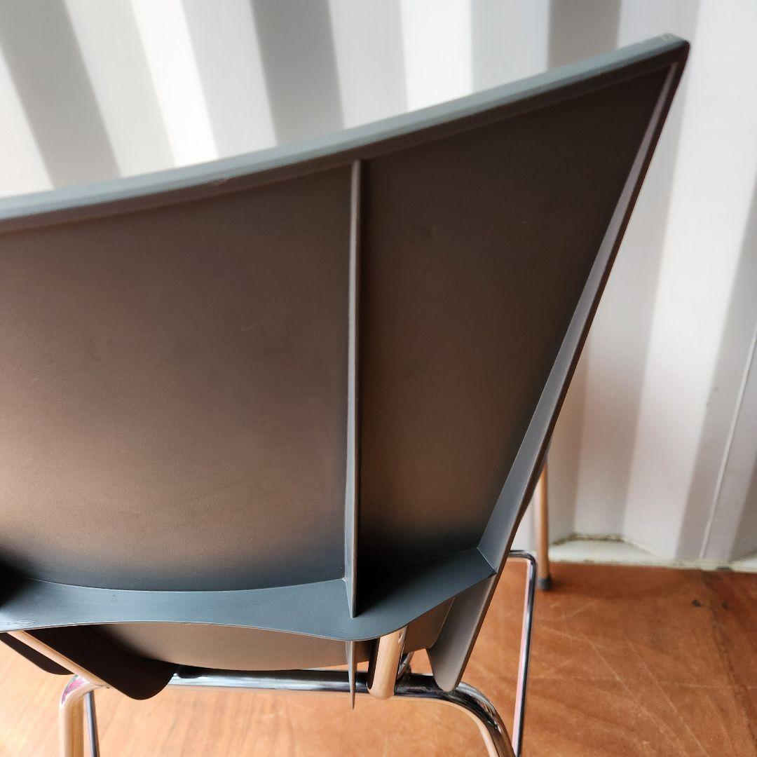 希少　SEGIS STORM スタッキングチェア　チャコール　italy