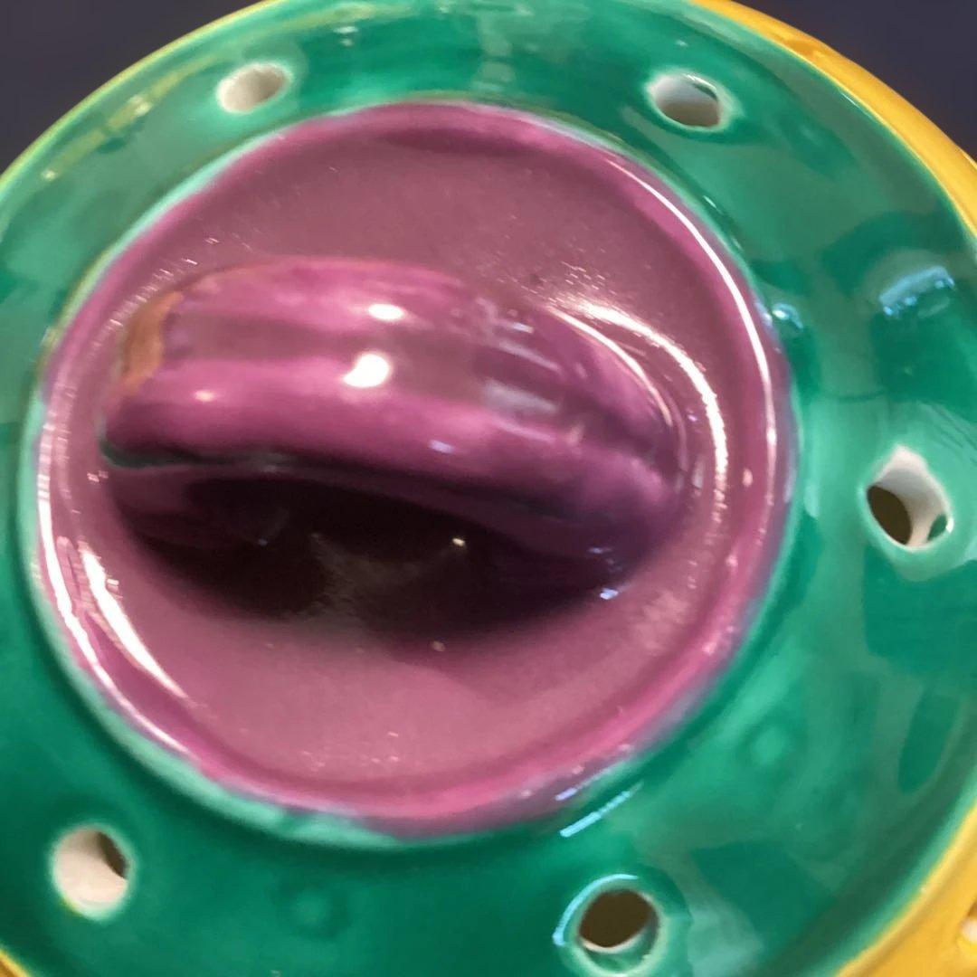 黄、緑、紫交チ型蓋物8客　　新品未使用