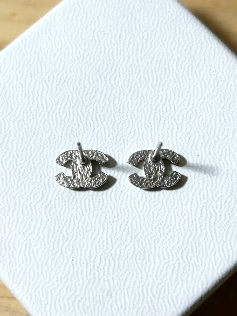 正規品 シャネルピアス・両耳用