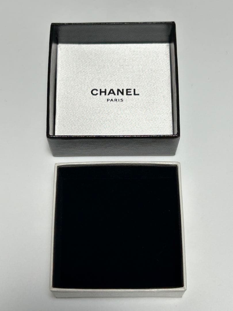 正規品 シャネルピアス・両耳用