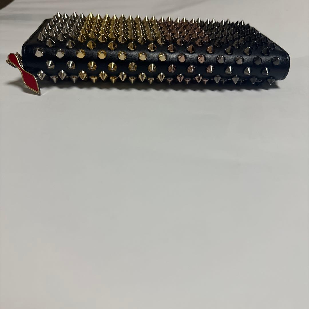 Christian Louboutin 長財布　グラデーション