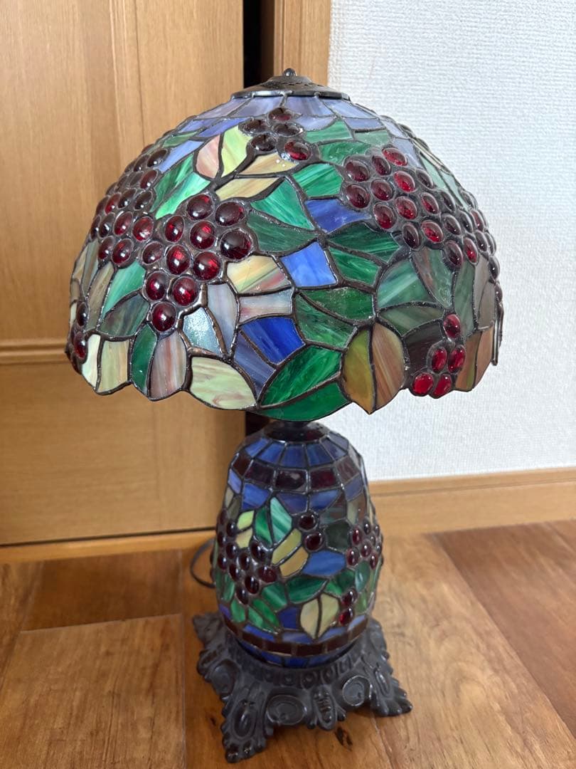 ステンドグラスランプ アンティーク 果実モチーフ 高さ約46cm