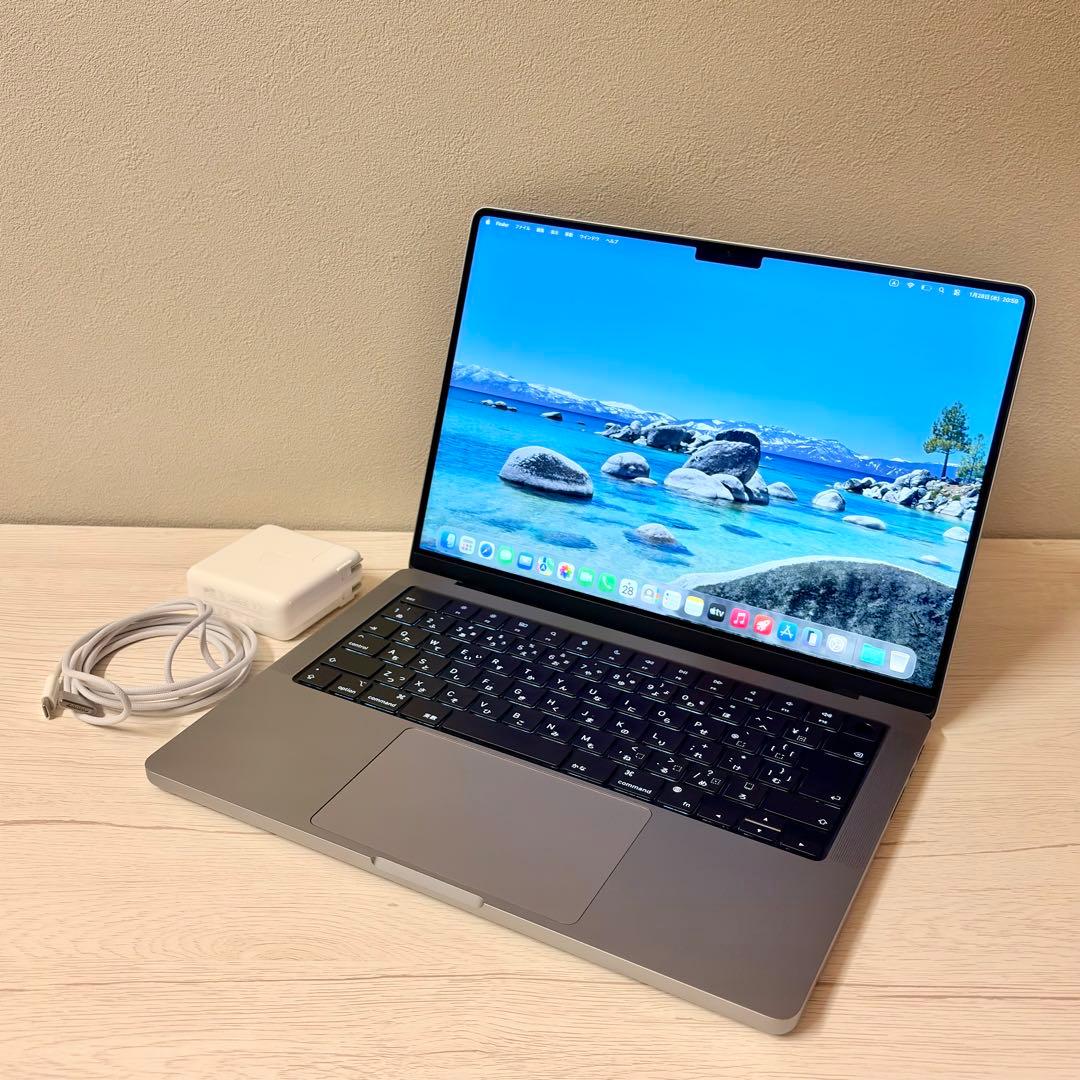 【極美品】MacBook Pro M1 14インチ 32GB 1TB