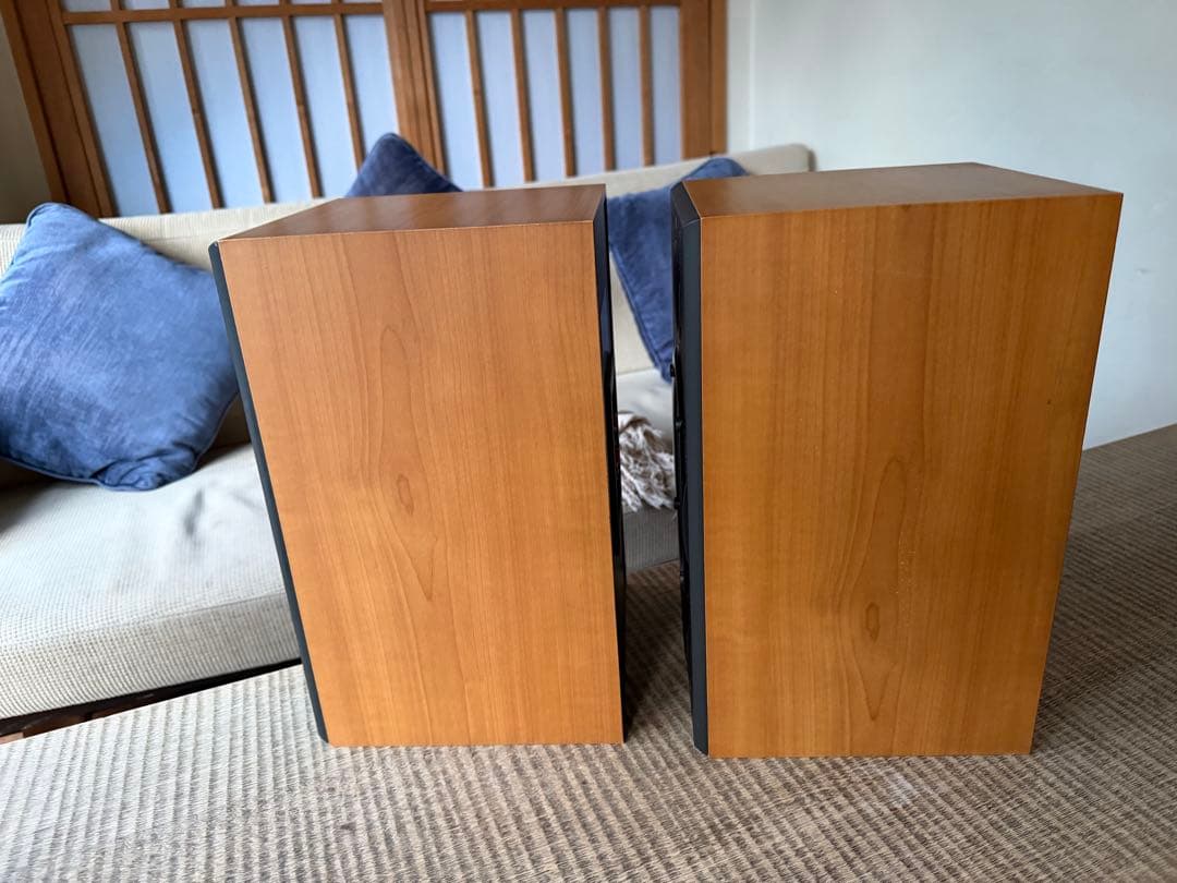 B&W（Bowers & Wilkins） DM601 スピーカー ペア