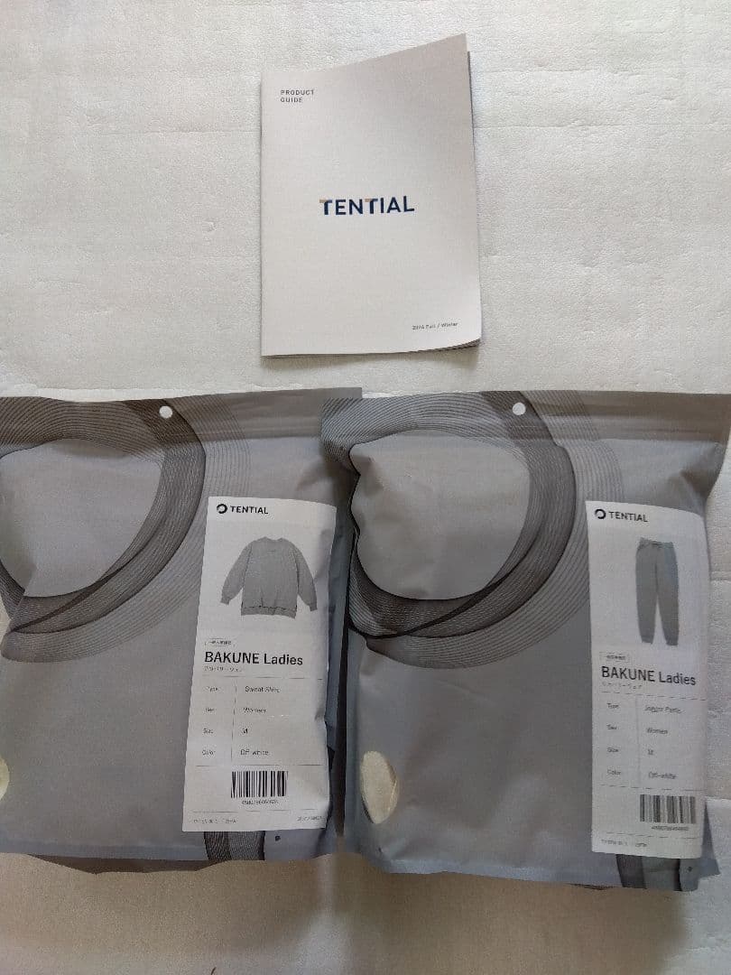 【新品】 TENTIAL　BAkUNE 　上下セット　レディース,M