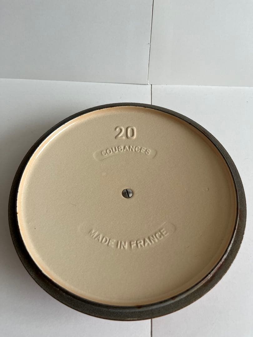 廃盤　クーザンス 両手鍋　20cm レンガ色