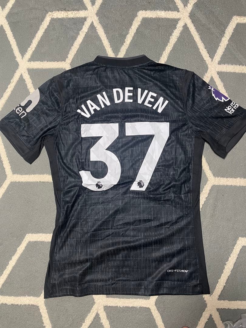 【新品タグ付き】トッテナム VAN DE VEN 37 ユニフォーム