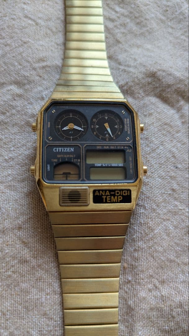 CITIZEN ANA-DIGI TEMP ゴールド腕時計
