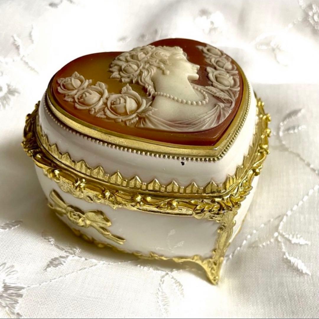 ◆ヴィンテージオルゴール ジュエリーボックス シェルカメオ 世界に一つだけの花①
