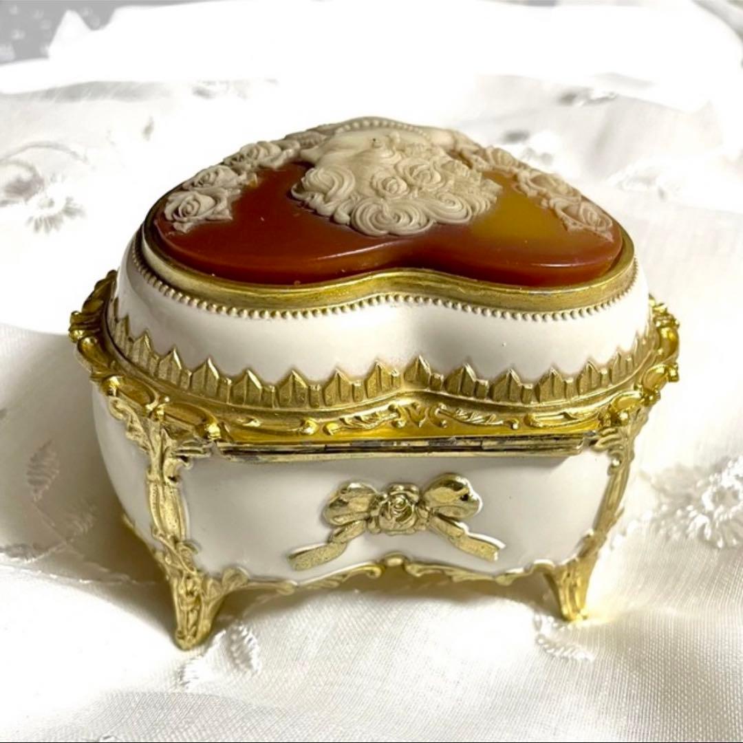 ◆ヴィンテージオルゴール ジュエリーボックス シェルカメオ 世界に一つだけの花①