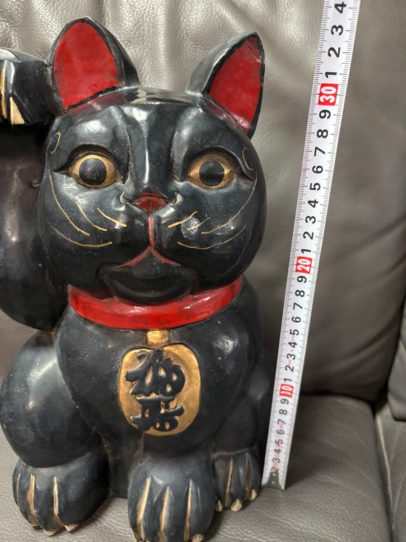 木製　黒の招き猫　置物　レトロ