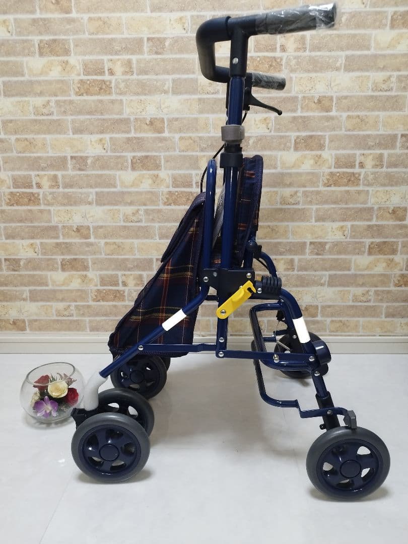 ✨️値引き可能✨️フォルテライト　紺チェック　島製作所　新品シルバーカー