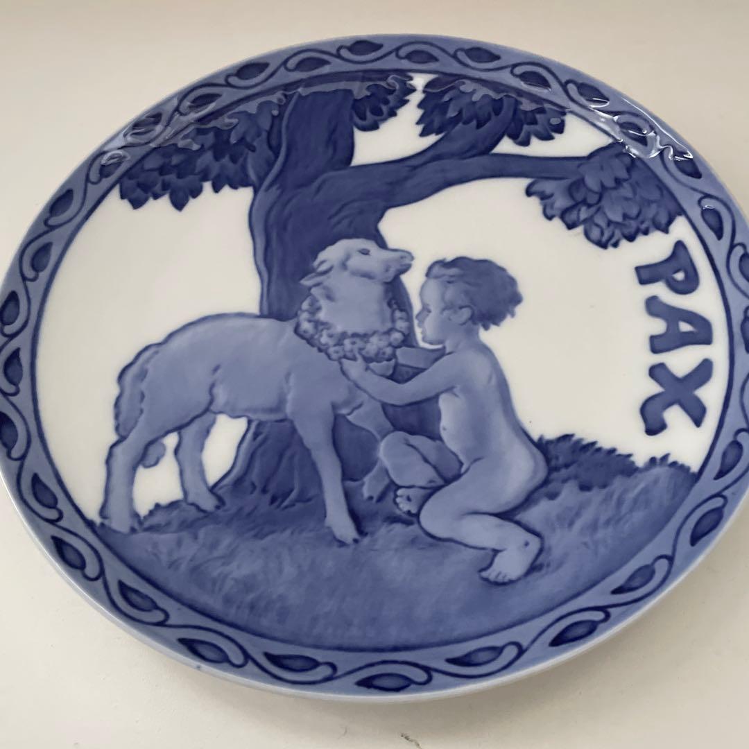 １９１５年・子羊に花輪を捧げる子供・２２cm・ 