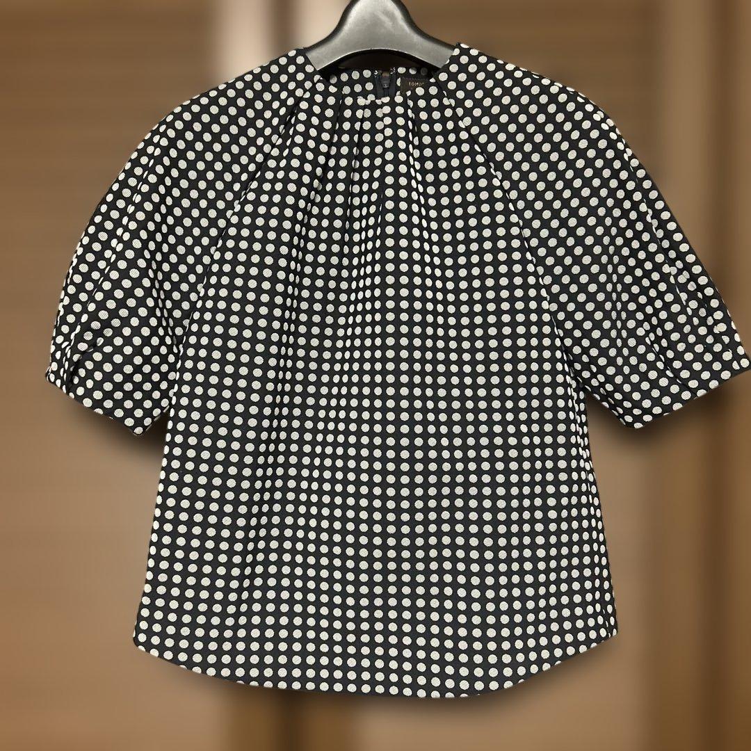 トゥモローランド　半袖ドットブラウス