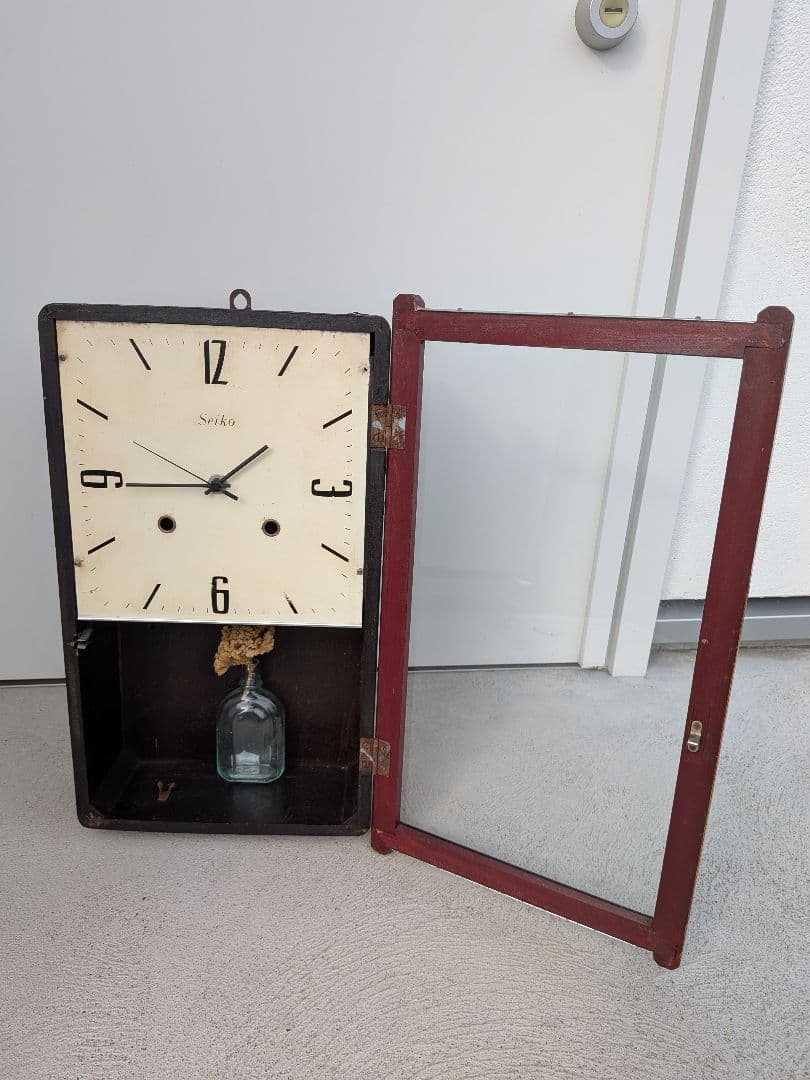 Seiko レトロ掛け時計 ミニ花瓶付き