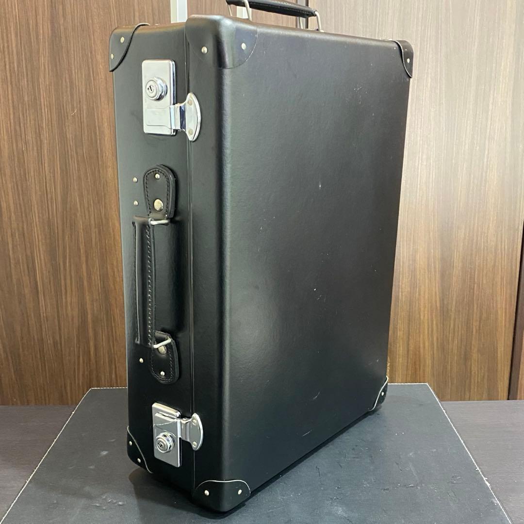 1回　グローブトロッター　オリジナル キャリーオン 30L　機内持込