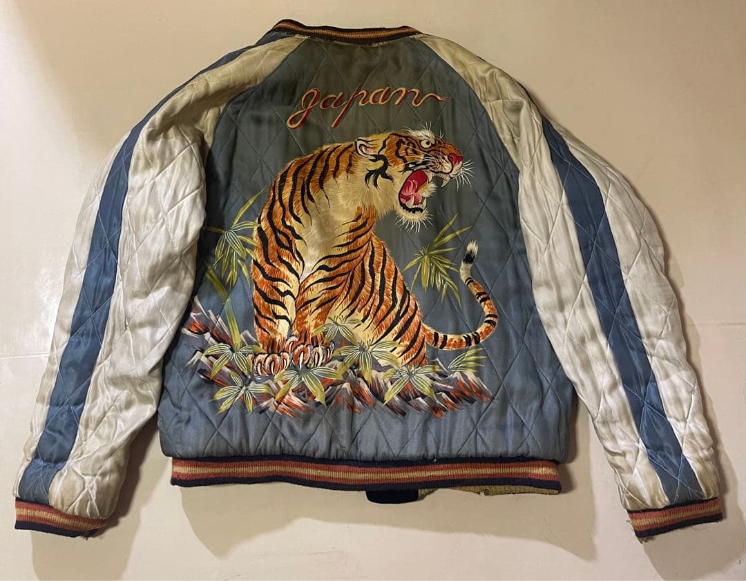 港商KOSHO&CO2006年別珍×サテンコブラ×虎 TT11201スカジャン