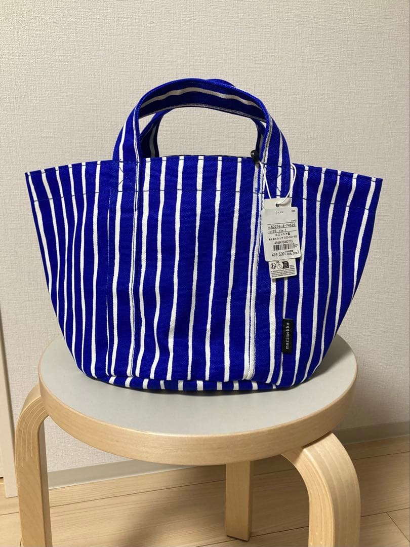 マリメッコ　ピッコロ　スモールコンテナ　新品未使用