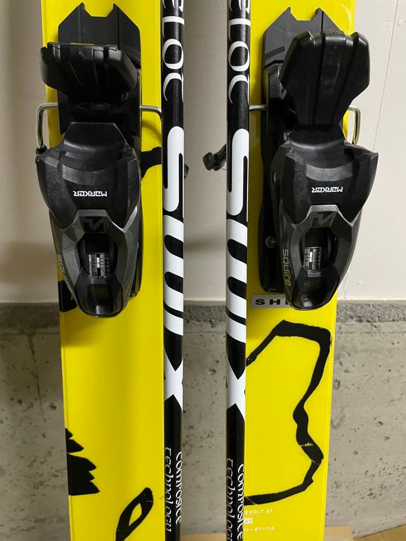 ※レオ※ Volkl REVOLT87スキー板