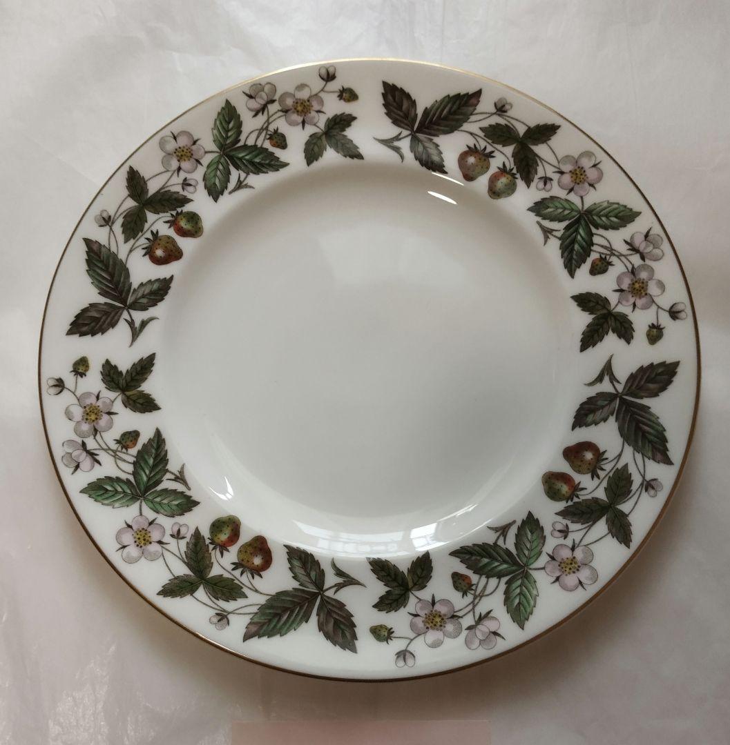 ①60年以上前の未使 ウェッジウッド ストロベリーヒル 20cm プレート 緑壺