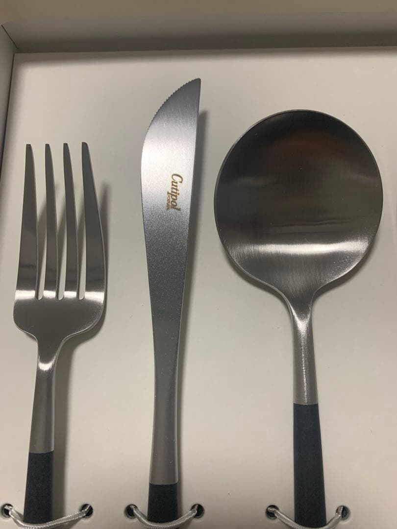 新品未使用品　クチポール　ゴア　カトラリー　6本セット　ブラック×シルバー
