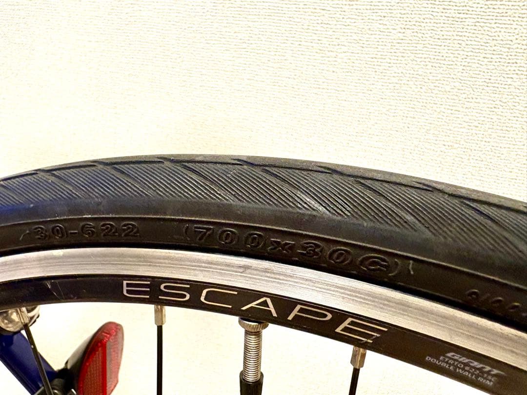 ☆高年式 Giant ジャイアント エスケープR3 新品部品で整備済み