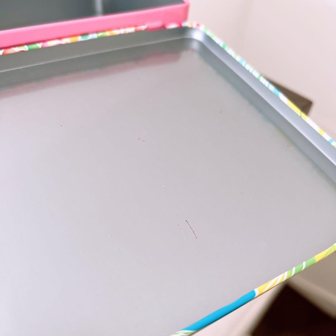 ハローキティ　当時物　平成レトロ　缶