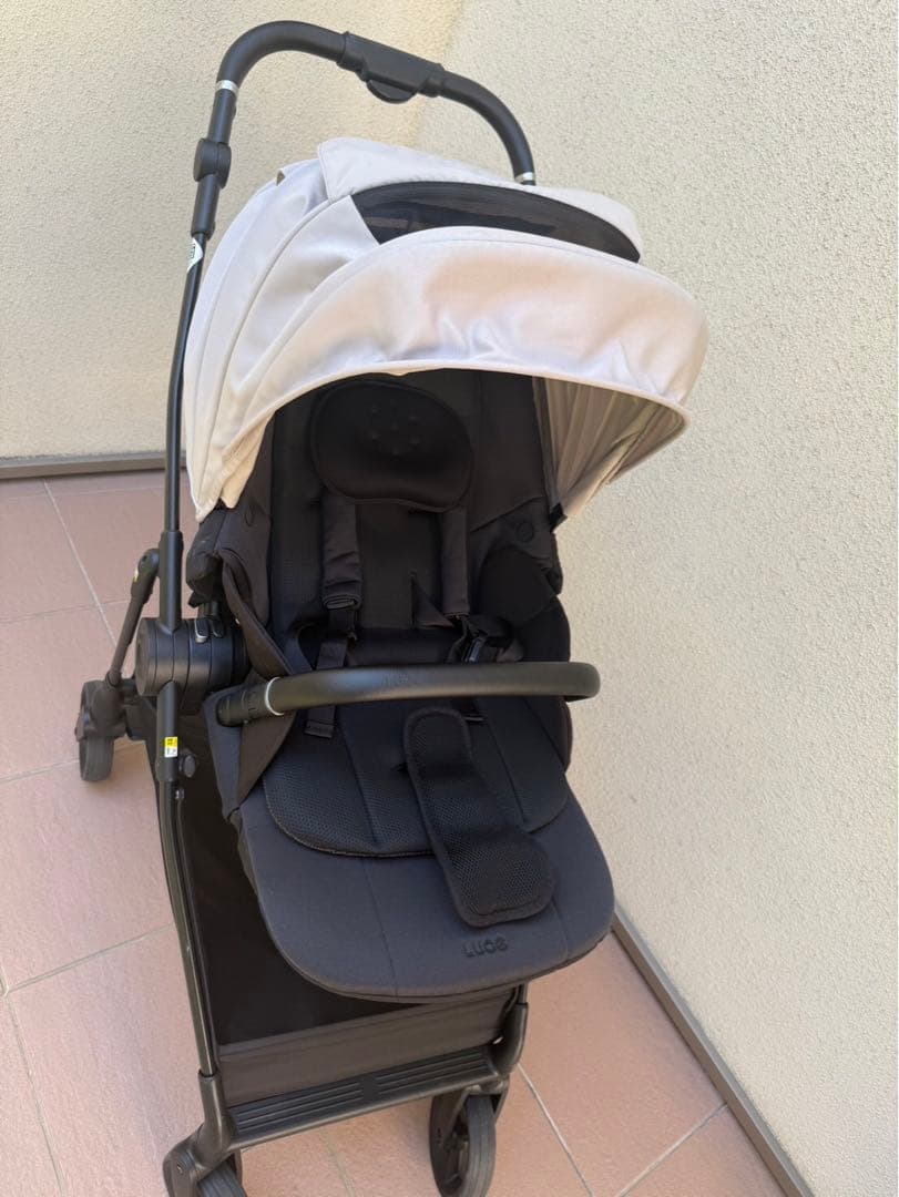 Aprica ルーチェフリー　ベージュ