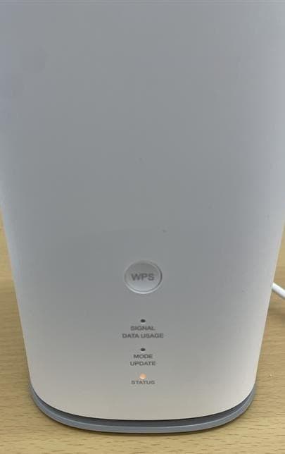 Speed Wi-Fi  5G L13 ホワイトホームルーター【中古】