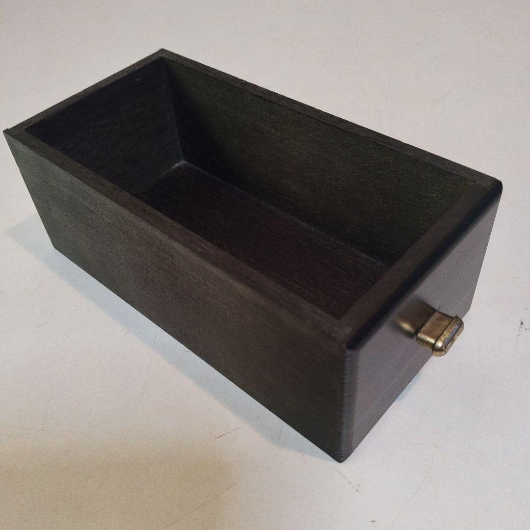 黒い木製アクセサリーケース ガラストップ付き　6個の引き出し付　大きめサイズ