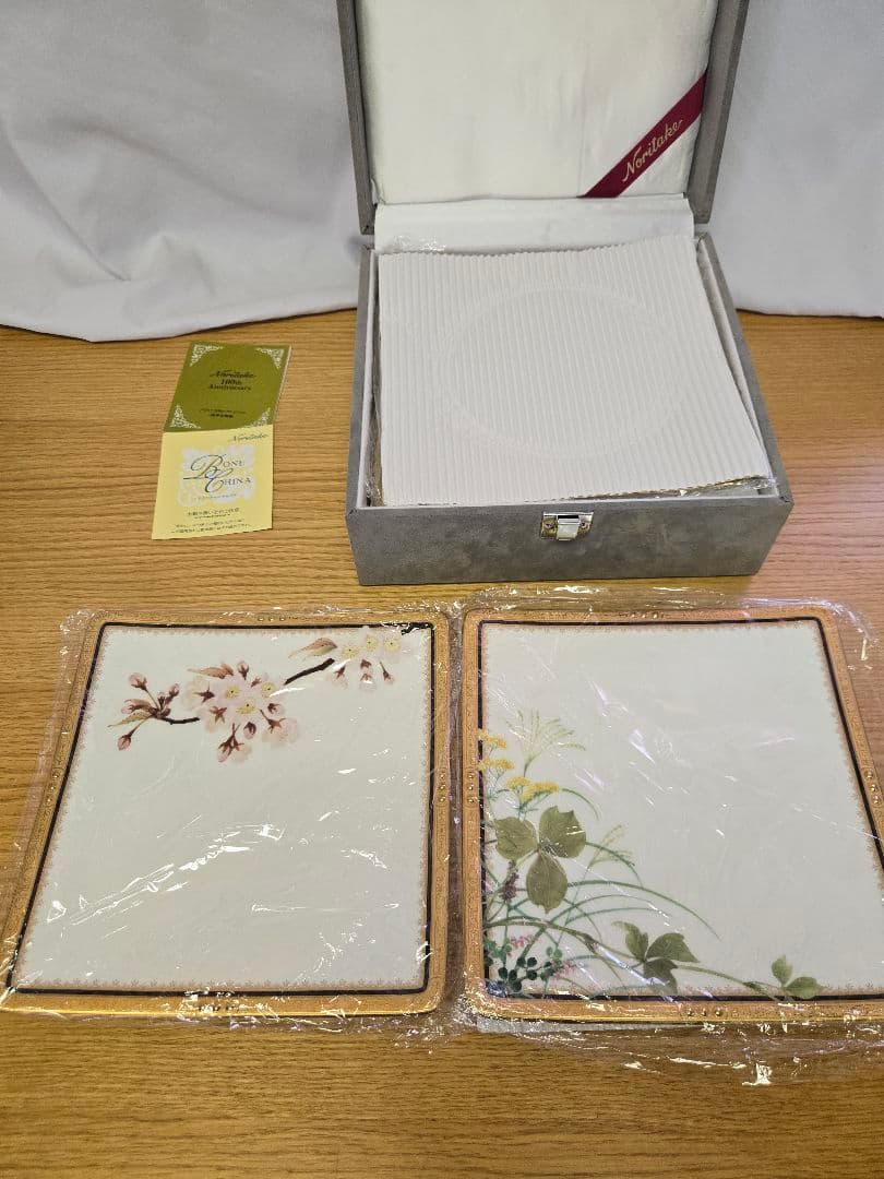 ノリタケ　四季彩舞曲スクエアプレート　６枚　未使用品　ロンド