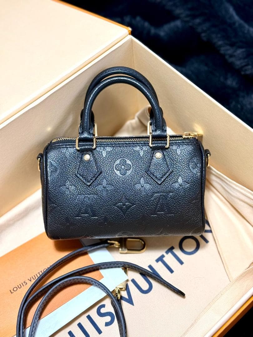 Louis⭐️ Vuittonナノ・スピーディ ブラックM82450