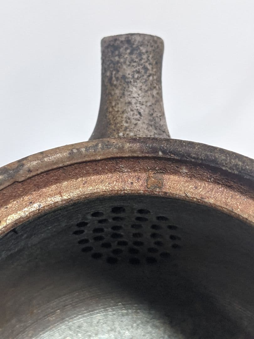 急須（陶印あり）箱なし、説明書なし。