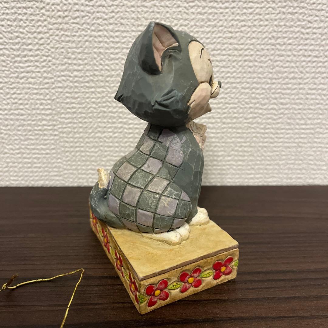 ディズニー トラディション　フィギュア　置き物　フィガロ　ピノキオ