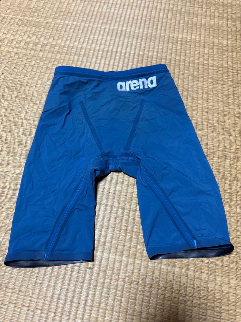 最新　アリーナ　高速水着　競泳水着　アクアフォースストーム MF L