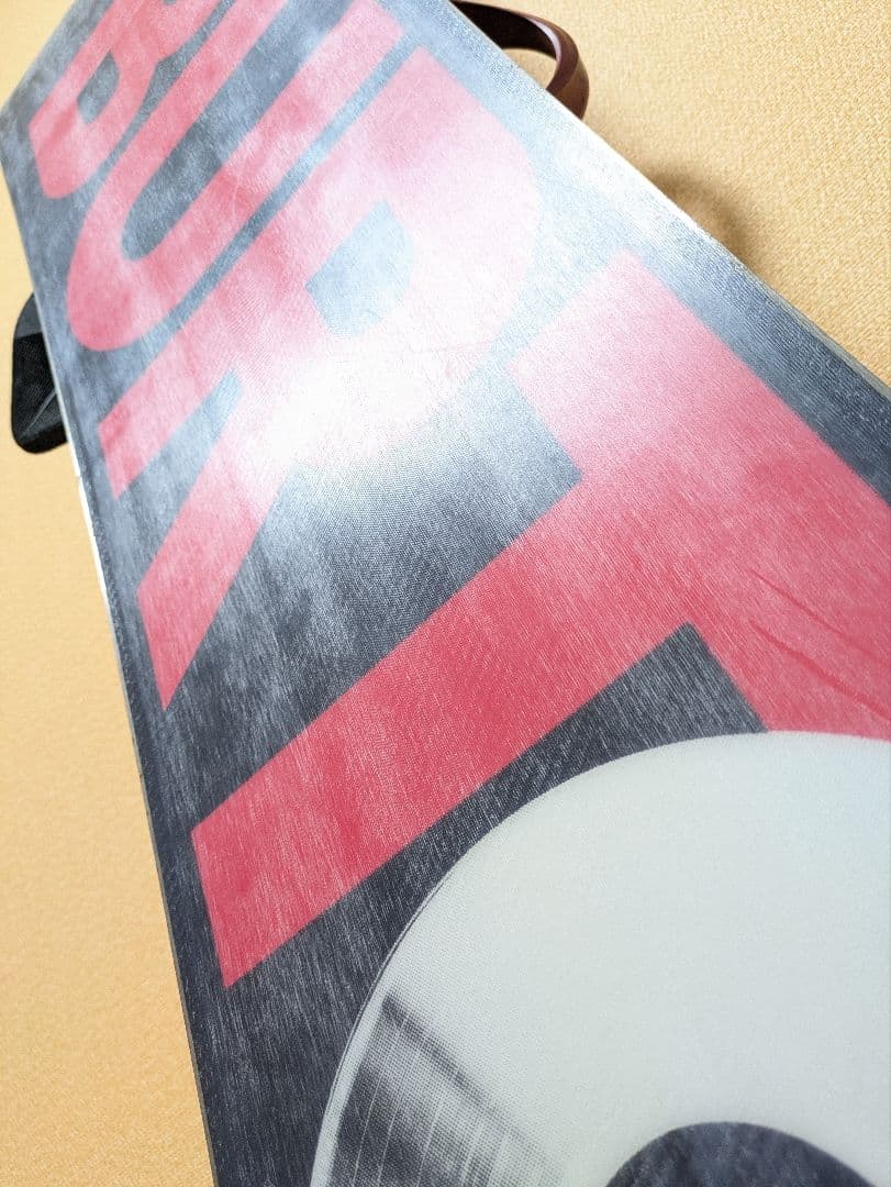 BURTON×BURTON ストラクチャー入り！ビギナー・パークで扱いやすい！