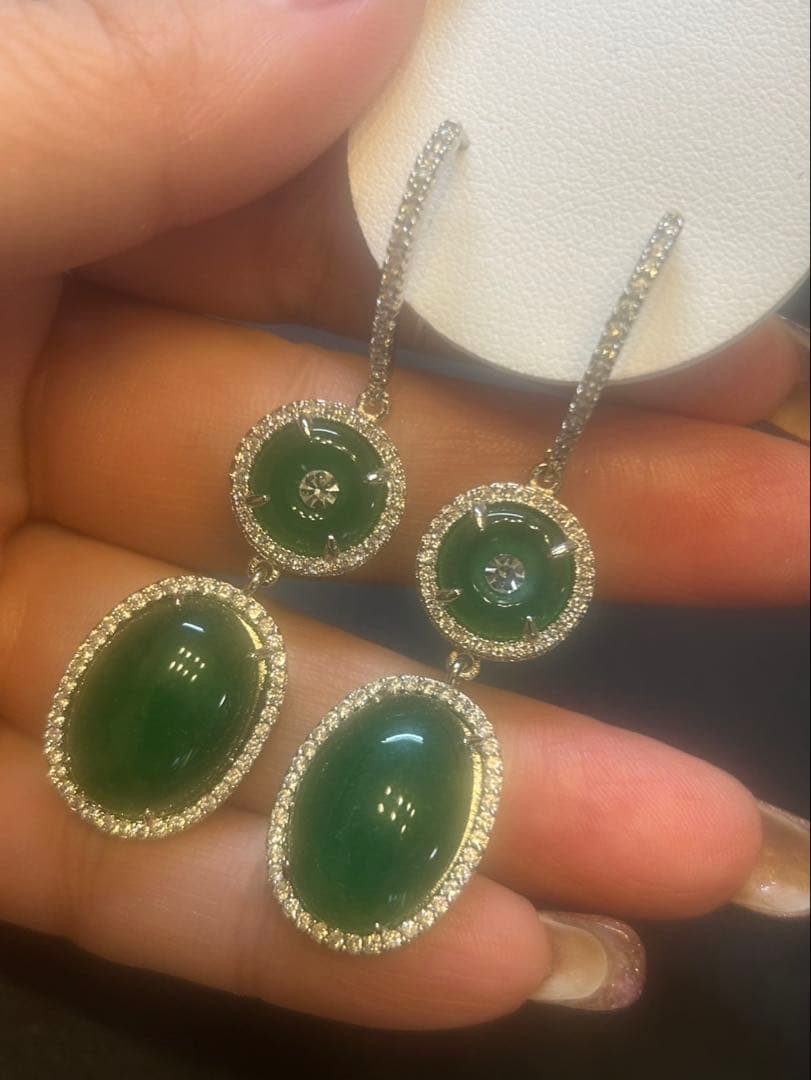 アヴェンチュリン翡翠デザインピアス➕お楽しみピアスもう1点サービス