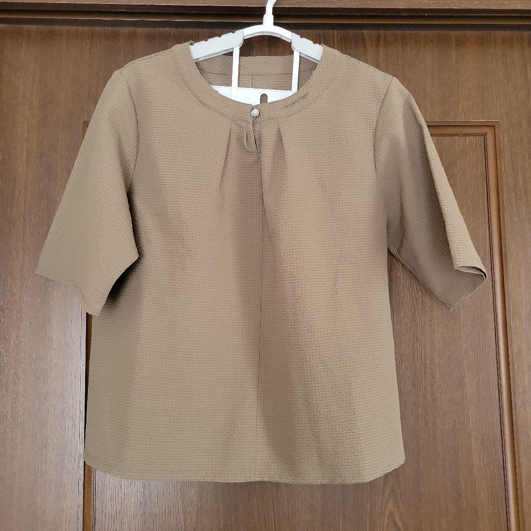 マドモアゼルノンノン　新品タグ付き半袖ブラウス