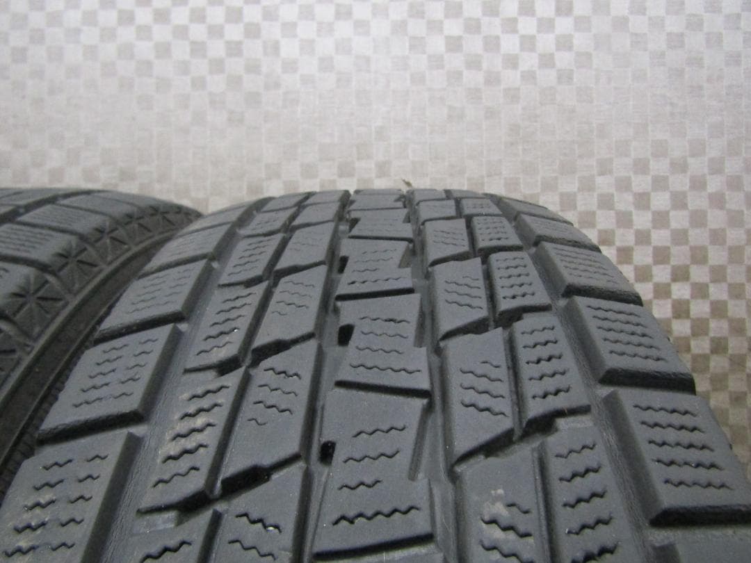 ☆送料込☆使用僅か・バリ溝☆グッドイヤー アイスナビ SUV 225/60R18