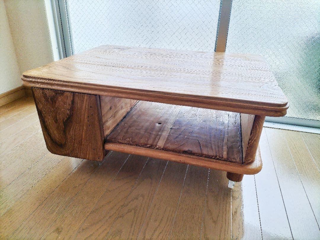 アンティーク家具　無垢チーク材ローテーブル 引き出し付き