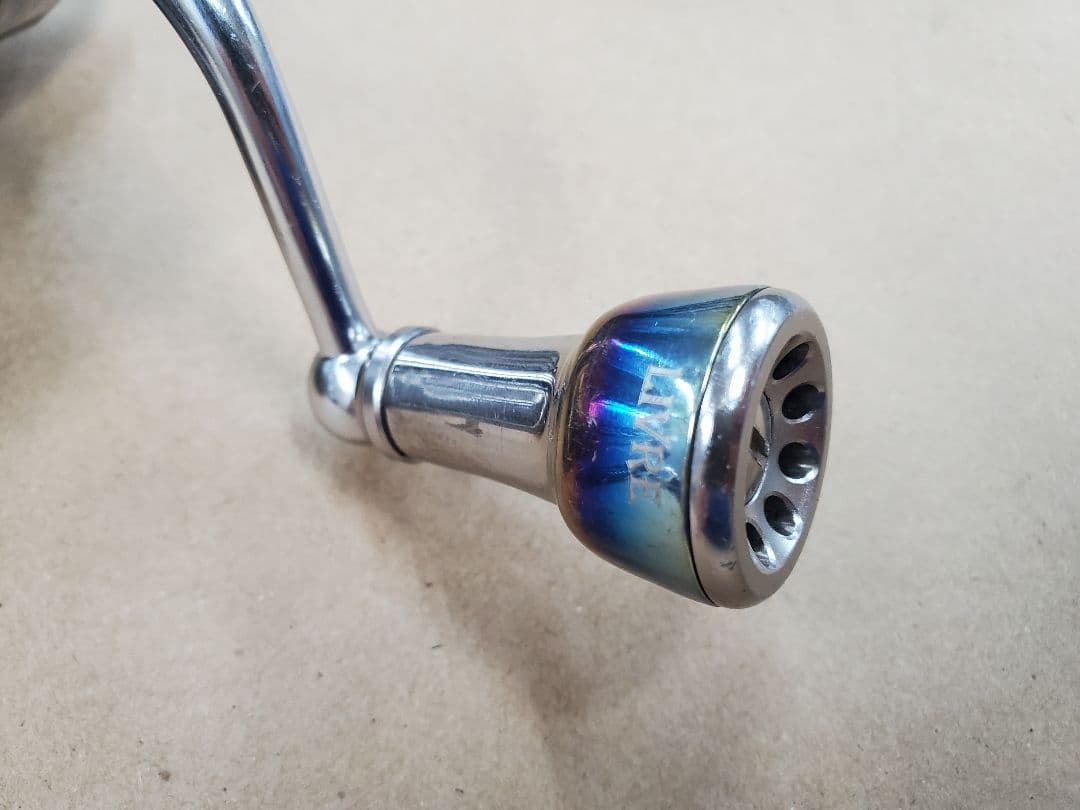 シマノ 11 ツインパワー C3000HG