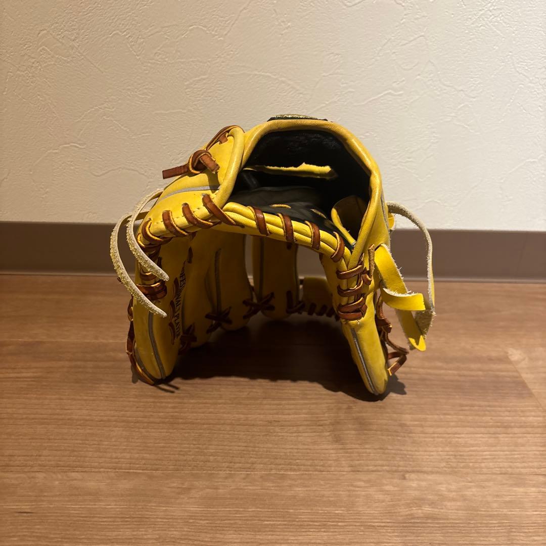 ぴ*ー様 【レア旧ロゴ】心極　ハイゴールド　内野手　 軟式用　グローブ