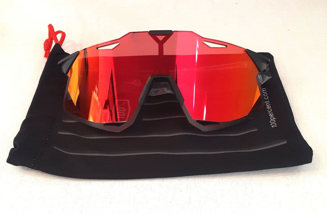 売約済み 100% Hypercraft ブラック レッド ワンハンドレッド