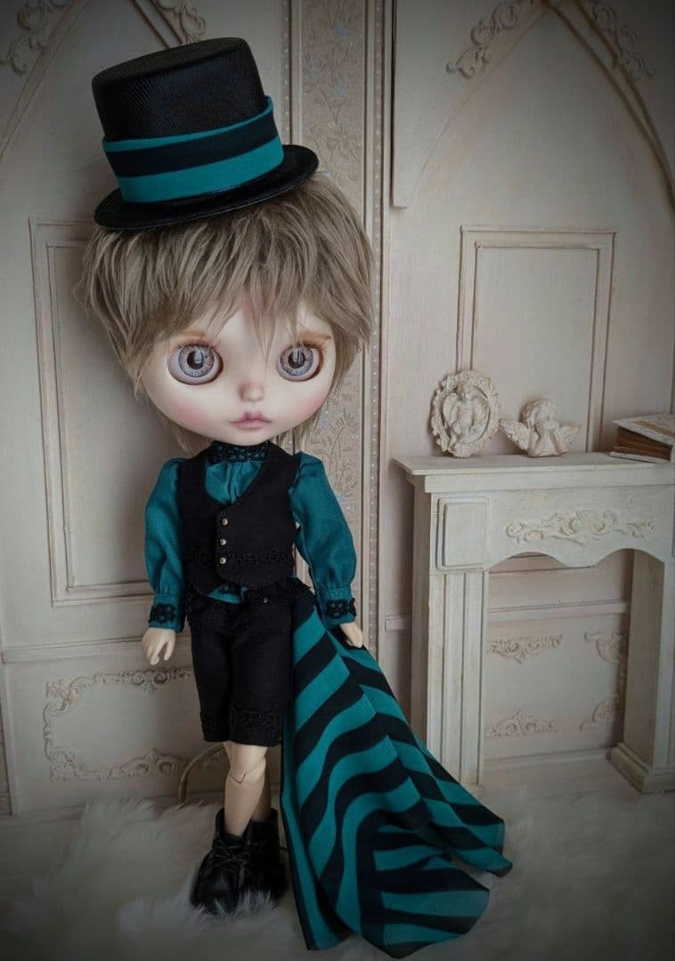 #537 ブライス アウトフィット 服