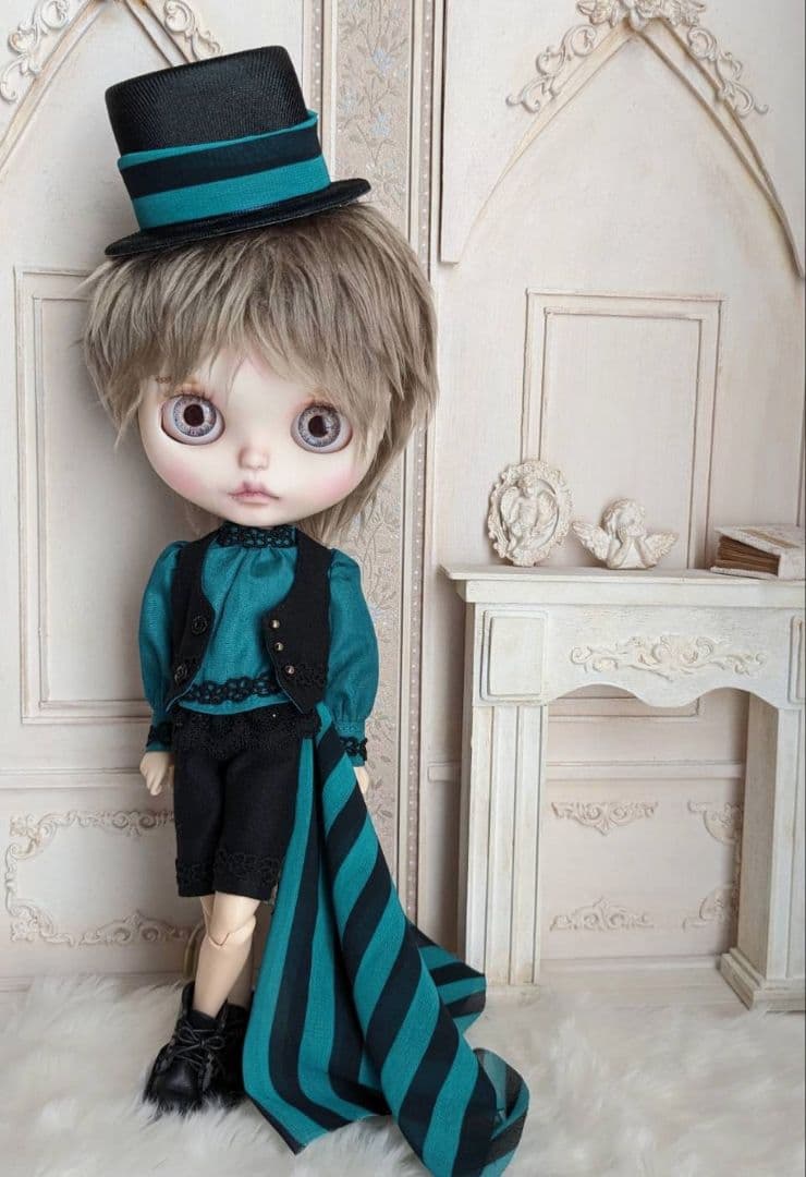 #537 ブライス アウトフィット 服