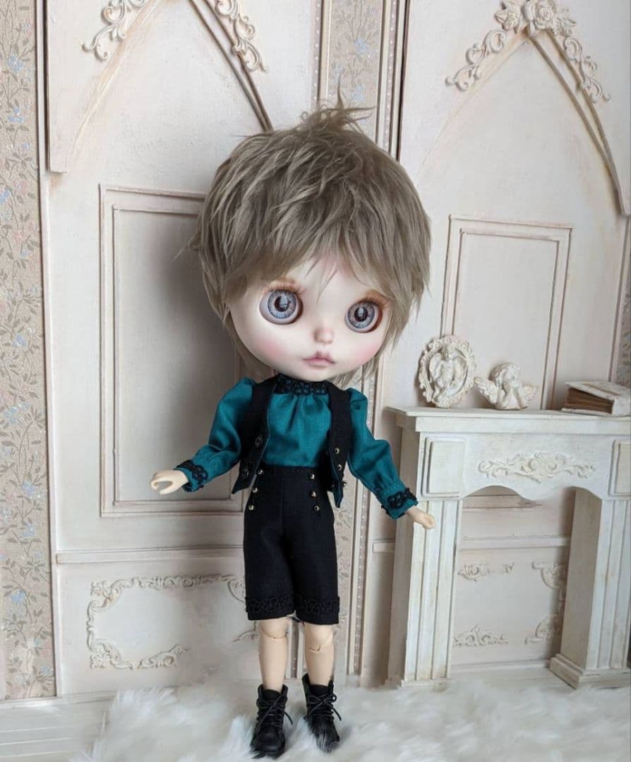 #537 ブライス アウトフィット 服