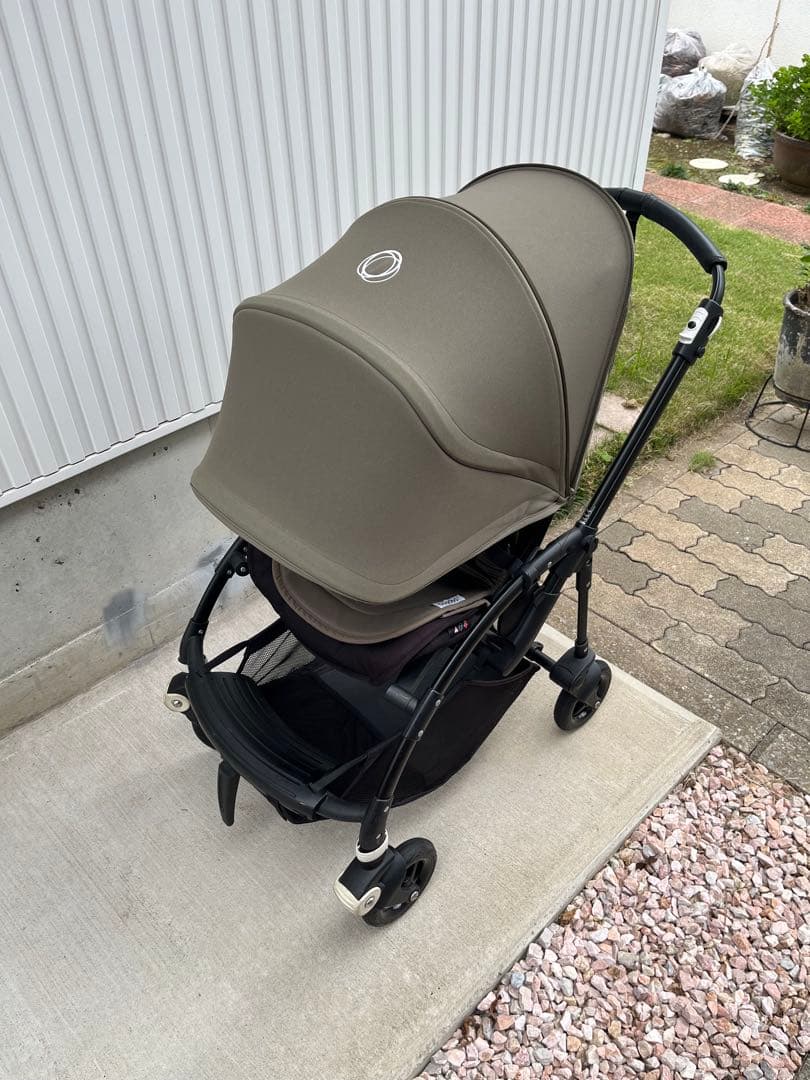 値下！バガブーbee5 ベビーカー オリーブグリーン　bugaboo スタンド有