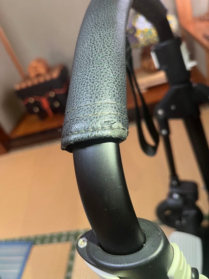 値下！バガブーbee5 ベビーカー オリーブグリーン　bugaboo スタンド有